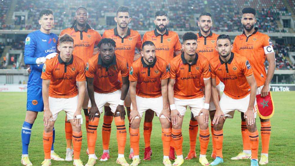 الجماهير البركانية تحتفي بتتويج فريقها باللقب الأفريقي الثاني