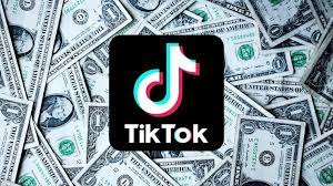 Moroccan celebrities in “humiliating” challenges on “Tik Tok” for money