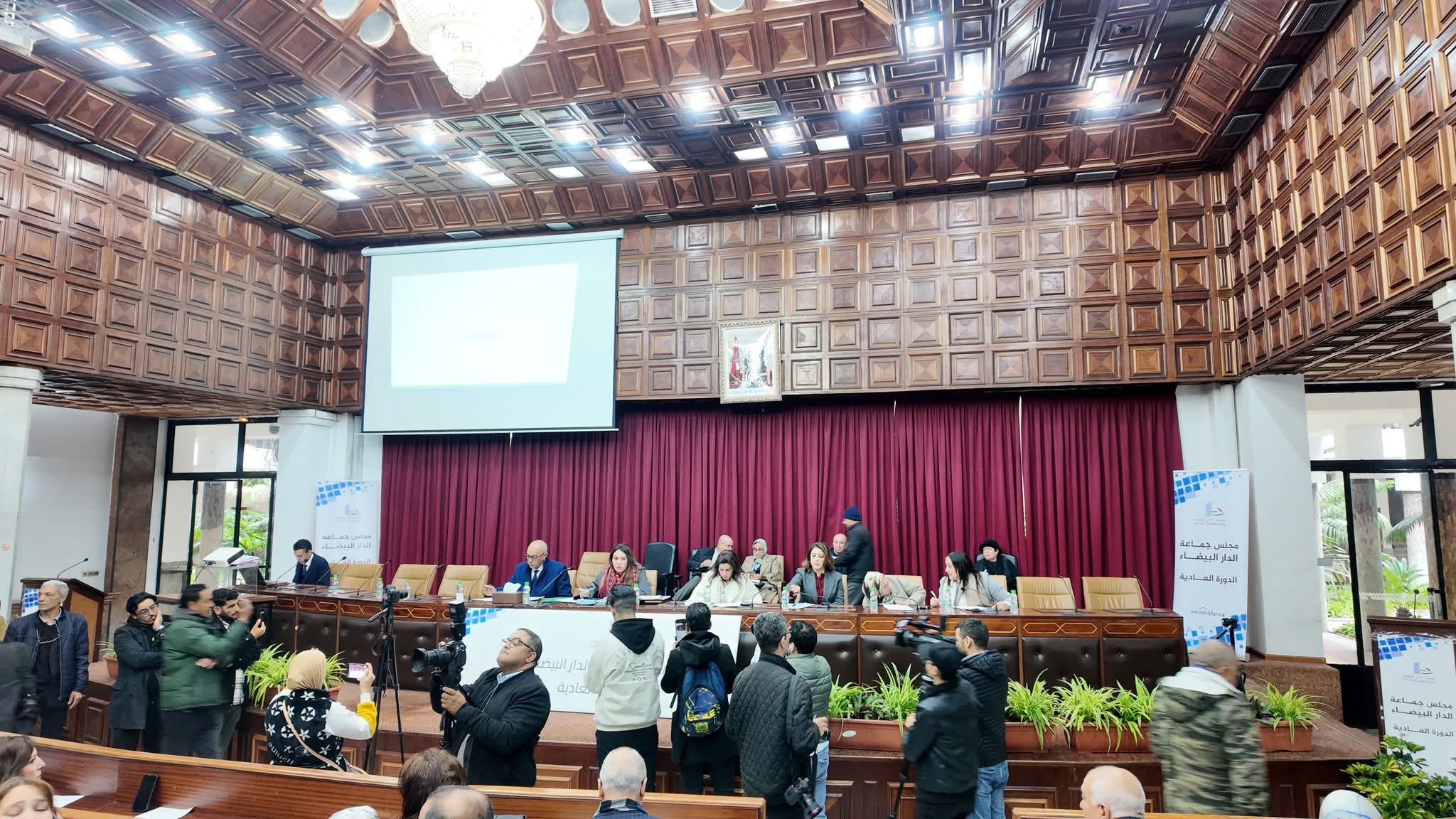 غموض في تدبير المال العام يشعل الجدل السياسي حول “كازا إيفنت” –